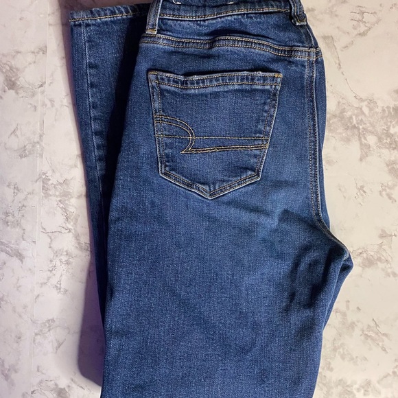 American Eagle Jeans - Picture 3 of 4